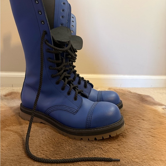 Blue Combat Boots with Black Laces - Picture 4 of 5